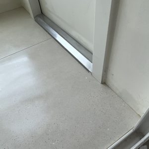 송도 호반 써밋 베란다 포쉐린 타일 시공 완료